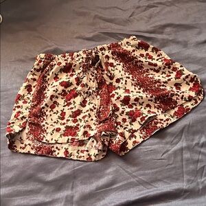 UK2LA Cream and Red Floral High Waist Shorts